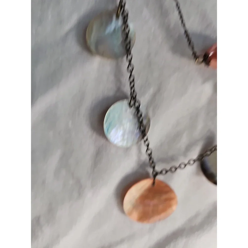 Avon Multistrand Shell Disk Necklace set 2007